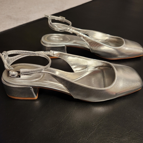 Zara Block Heel Ankle Strap Shoes Silver - Picture 10 of 11